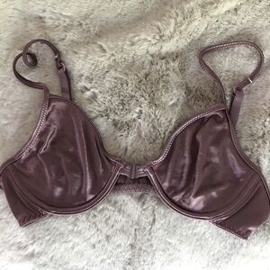 VNT Second Skin Victoria’s Secret‎ Bra